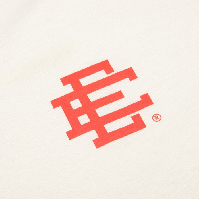 65778b24c25570554093f1f746948d92.jpg
